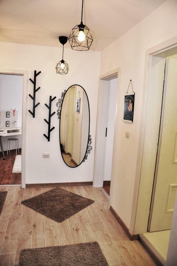 Lux Apartment Πάζαρτζικ Εξωτερικό φωτογραφία