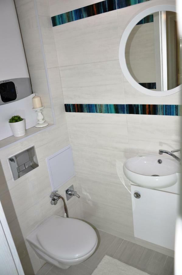 Lux Apartment Πάζαρτζικ Εξωτερικό φωτογραφία